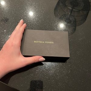 Small Bottega Box